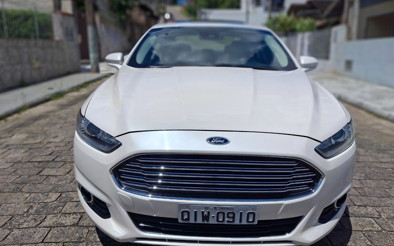 imagem-https://www.socarrao.com.br/sc-vehicle-images-prod/4388867/1792413658899-MjAyNjEwMTdfMTE0NjA5LmpwZw.jpg