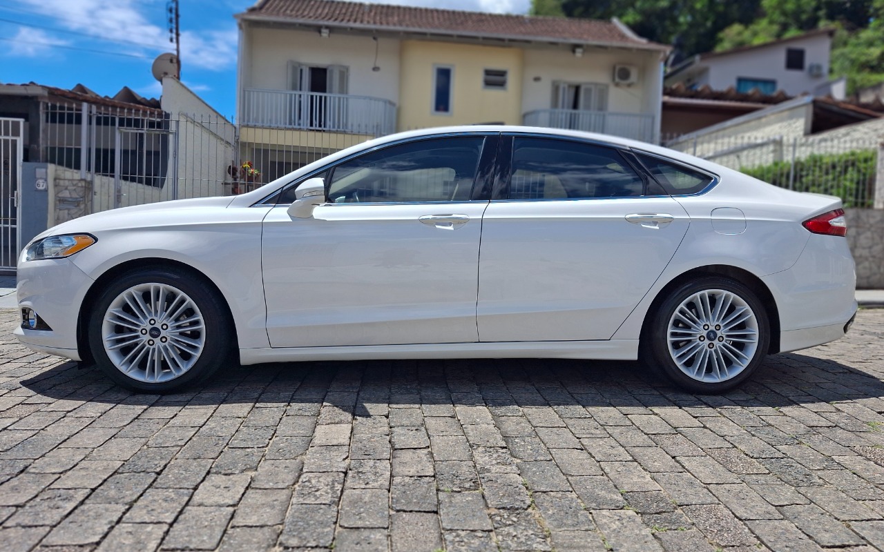 imagem-https://www.socarrao.com.br/sc-vehicle-images-prod/4388867/1792413659464-MjAyNjEwMTdfMTE0NTM1LmpwZw.jpg