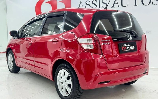imagem-https://www.socarrao.com.br/sc-vehicle-images-prod/4389142/1792413846841-8563596_1_B_fc32d520e1.jpeg