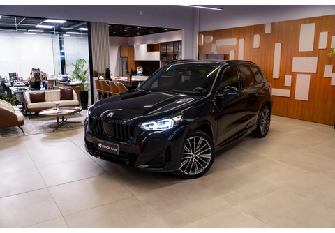 Bmw X1 2025 Preto — foto 1 de 3