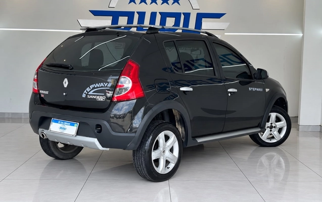 imagem-https://www.socarrao.com.br/sc-vehicle-images-prod/4389317/1792414232019-11_094948.jpg