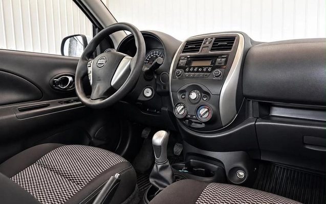 imagem-https://www.socarrao.com.br/sc-vehicle-images-prod/4389391/1792414404198-8567622_13_B_5e882bdd12.jpeg