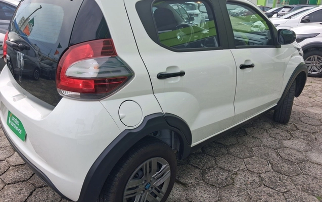 imagem-https://www.socarrao.com.br/sc-vehicle-images-prod/4389519/1792414712578-1_032208.jpg