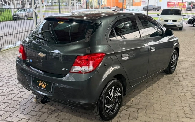 imagem-https://www.socarrao.com.br/sc-vehicle-images-prod/4389556/1792414815989-V2hhdHNBcHAgSW1hZ2UgMjAyNi0xMC0xOSBhdCA5LjQ2LjIyIEFNLmpwZWc.jpeg