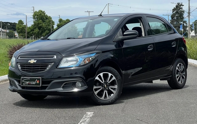 imagem-https://www.socarrao.com.br/sc-vehicle-images-prod/4389851/1792415686849-V2hhdHNBcHAgSW1hZ2UgMjAyNi0xMC0xOCBhdCAxMC4zOC4yMy5qcGVn.jpeg