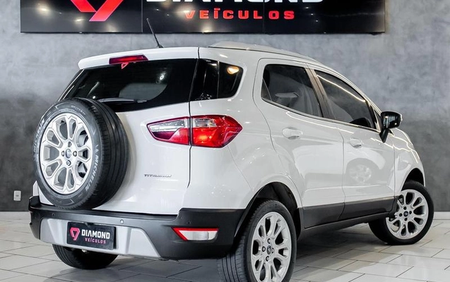 imagem-https://www.socarrao.com.br/sc-vehicle-images-prod/4389870/1792500231694-8541888_34_B_4d0be67c45.jpeg