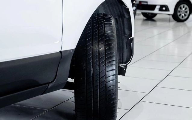 imagem-https://www.socarrao.com.br/sc-vehicle-images-prod/4389870/1792500231697-8541888_11_B_78ca8cc34f.jpeg