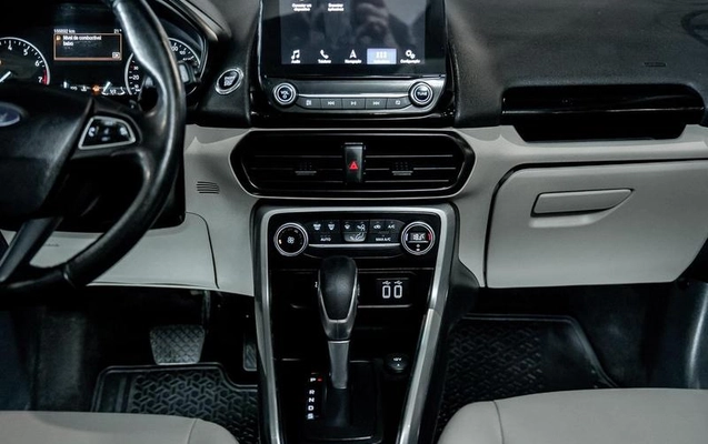 imagem-https://www.socarrao.com.br/sc-vehicle-images-prod/4389870/1792500231718-8541888_17_B_cafc910158.jpeg