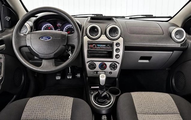 imagem-https://www.socarrao.com.br/sc-vehicle-images-prod/4389872/1792415756656-8539586_0_B_c35ccfb75b.jpeg