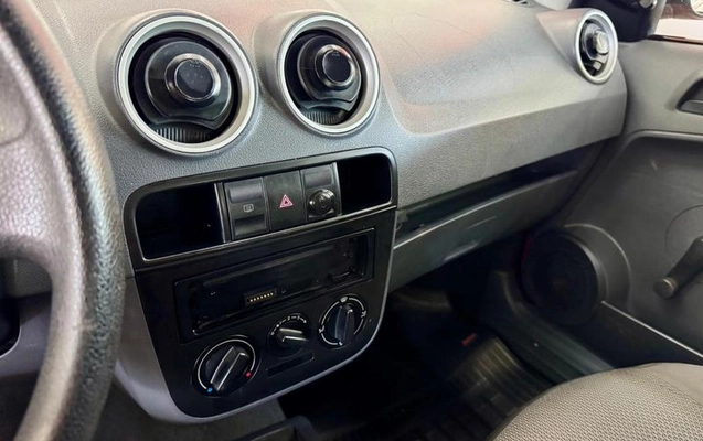 imagem-https://www.socarrao.com.br/sc-vehicle-images-prod/4389902/1792415816419-8550063_10_B_175a81e9a7.jpeg