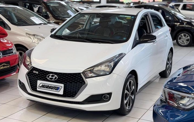 imagem-https://www.socarrao.com.br/sc-vehicle-images-prod/4389999/1792618897768-8573155_3_B_07d09e8ece.jpeg
