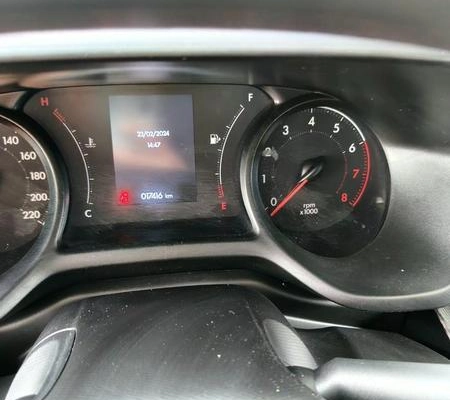 imagem-https://www.socarrao.com.br/sc-vehicle-images-prod/4390064/1792416247464-8583029_0_B_b7e586337c.jpeg
