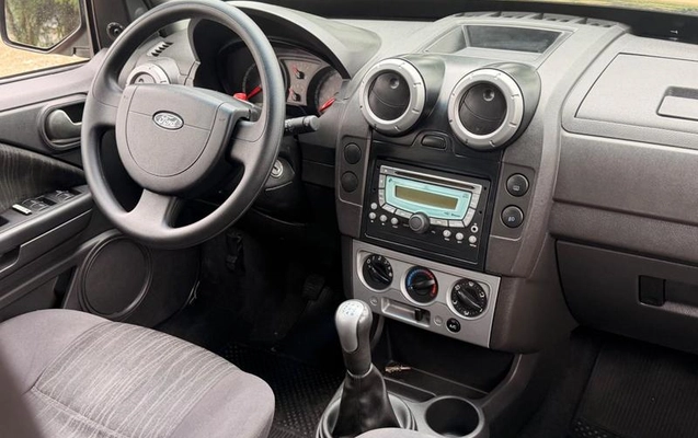 imagem-https://www.socarrao.com.br/sc-vehicle-images-prod/4390320/1792416861458-8583085_17_B_b8f5d6e6b6.jpeg