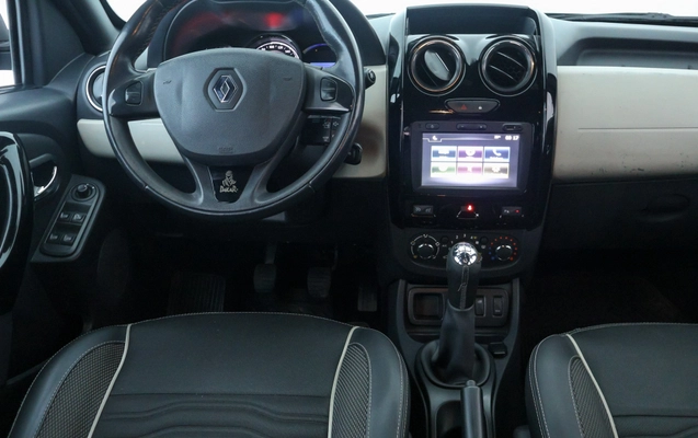 imagem-https://www.socarrao.com.br/sc-vehicle-images-prod/4390348/1792416922207-8420c75b-fe8d-421b-bbf3-ef6f573b2e3a.jpg