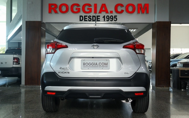 imagem-https://www.socarrao.com.br/sc-vehicle-images-prod/4390526/1792417363523-7f8ad83a-f9db-4a0e-b2e2-ecd61d972075.jpg