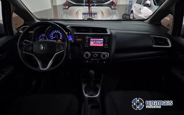 imagem-https://www.socarrao.com.br/sc-vehicle-images-prod/4390531/1792417382929-9ac68827-b988-498d-887a-d715f1a4d79d20261019094643.jpeg