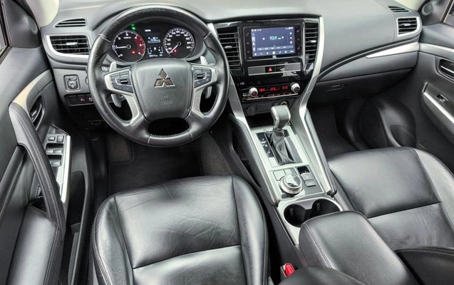 imagem-https://www.socarrao.com.br/sc-vehicle-images-prod/4390584/1792417489264-8578529_9_B_a4bd944177.jpeg