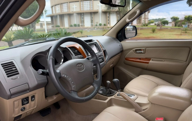 imagem-https://www.socarrao.com.br/sc-vehicle-images-prod/4390762/1792417843760-bf5cde8fd59246ed905dc879e2d95f85_1792417695802.jpg