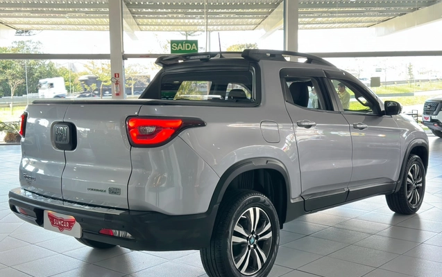 imagem-https://www.socarrao.com.br/sc-vehicle-images-prod/4390950/1792418332017-25_105841.jpg