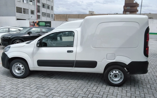 imagem-https://www.socarrao.com.br/sc-vehicle-images-prod/4391056/1792418584261-1_024031.jpg