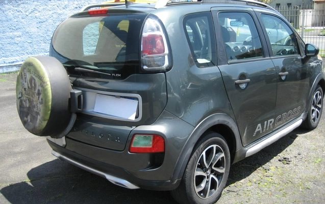 imagem-https://www.socarrao.com.br/sc-vehicle-images-prod/4391118/1792420438806-SU1HXzIwNTAuSlBH.JPG
