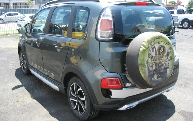imagem-https://www.socarrao.com.br/sc-vehicle-images-prod/4391118/1792420438983-SU1HXzIwNTEuSlBH.JPG