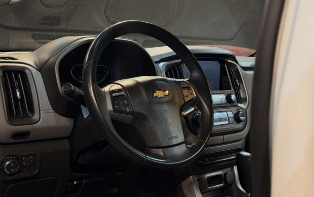 imagem-https://www.socarrao.com.br/sc-vehicle-images-prod/4391220/1792419003281-1_110823.jpg