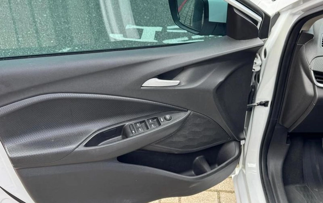 imagem-https://www.socarrao.com.br/sc-vehicle-images-prod/4391475/1792514959187-8581938_13_B_a17c0098bb.jpeg