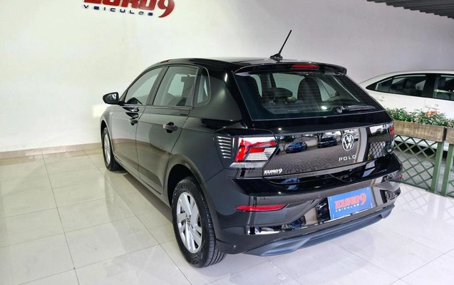 imagem-https://www.socarrao.com.br/sc-vehicle-images-prod/4391482/1792423136809-7906064_7_B_d0b2a1319e.jpeg