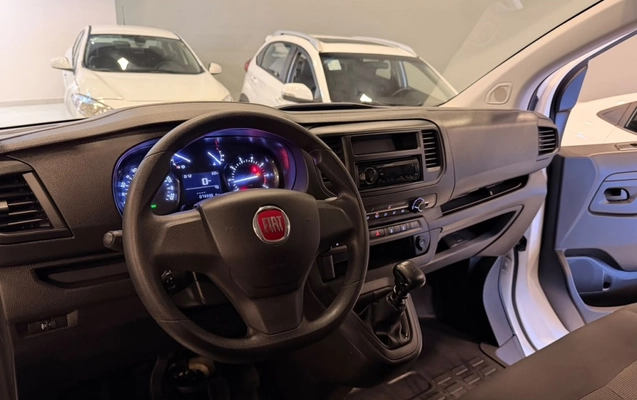 imagem-https://www.socarrao.com.br/sc-vehicle-images-prod/4391531/1792420078699-8_112530.jpg