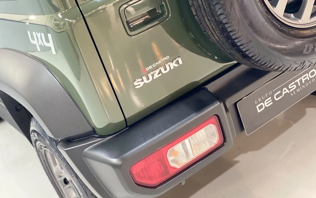 imagem-https://www.socarrao.com.br/sc-vehicle-images-prod/4391571/1792420251963-U1VaVUtJIEpJTU5ZIFNJRVJSQSA0WU9VUCAtIDIwMjUgLSBWRVJERSAtIEFZTzVGNDQgKDExKS5qcGc.jpg