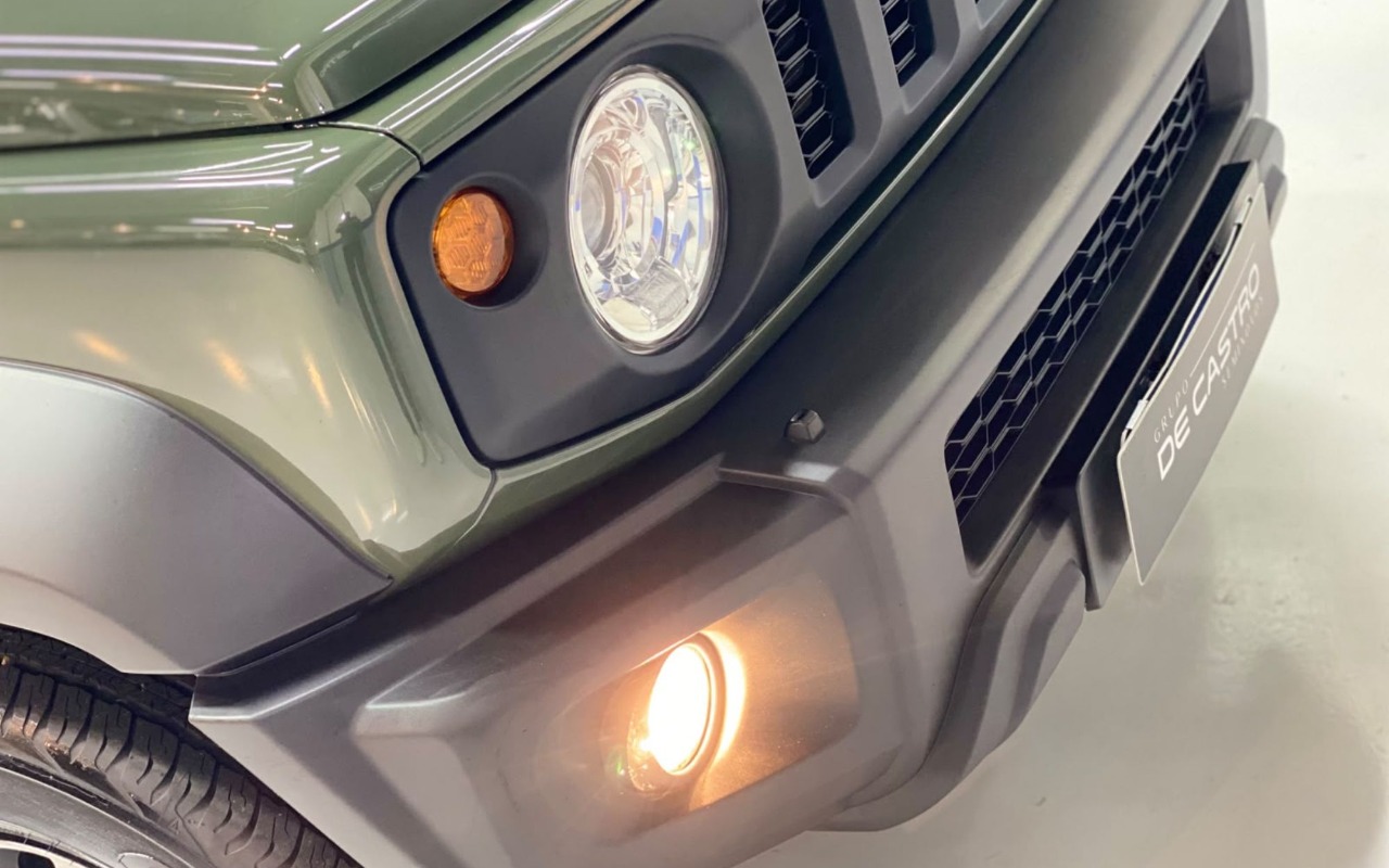 imagem-https://www.socarrao.com.br/sc-vehicle-images-prod/4391571/1792420252092-U1VaVUtJIEpJTU5ZIFNJRVJSQSA0WU9VUCAtIDIwMjUgLSBWRVJERSAtIEFZTzVGNDQgKDEzKS5qcGc.jpg