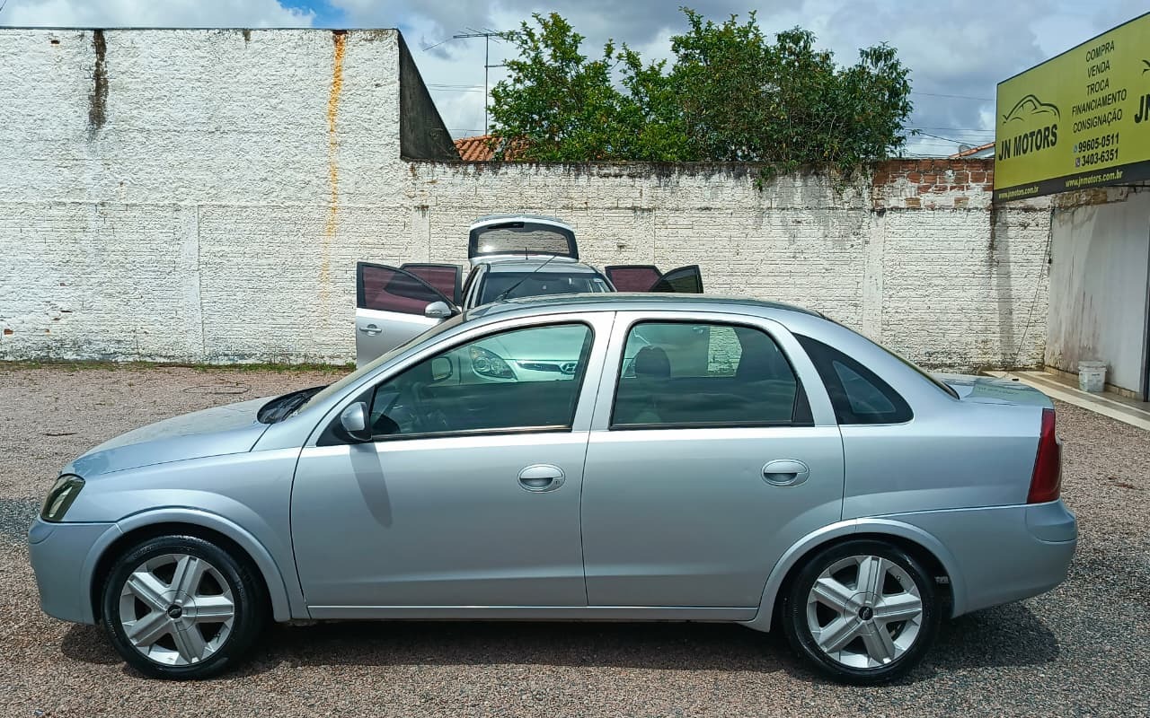 imagem-https://www.socarrao.com.br/sc-vehicle-images-prod/4391663/1792420520066-YzRjNDVlMzQtNWExMC00MjAxLWEyYjEtOTY1NTI3NzJjMzkzLmpwZw.jpg