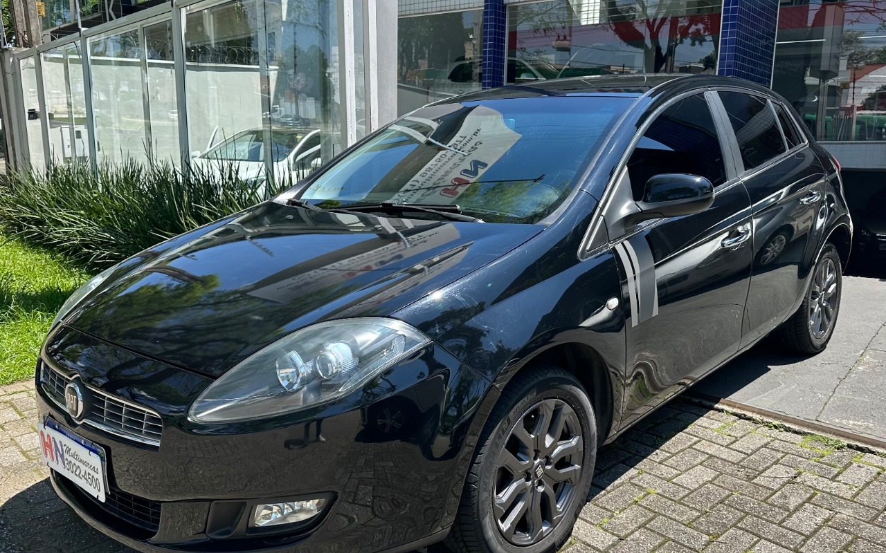 Fiat Bravo Bravo ESSENCE 1.8 Flex 16V 5p 2014