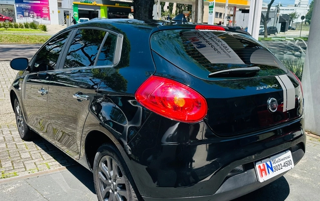 imagem-https://www.socarrao.com.br/sc-vehicle-images-prod/4391765/1792420924375-MzRiLmpwZWc.jpeg