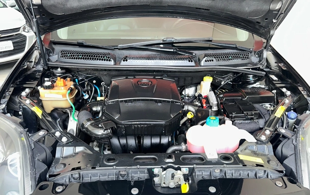 imagem-https://www.socarrao.com.br/sc-vehicle-images-prod/4391765/1792595386968-MzRtLmpwZWc.jpeg