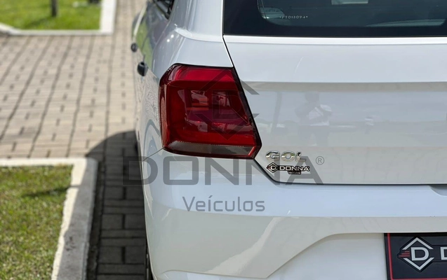 imagem-https://www.socarrao.com.br/sc-vehicle-images-prod/4391855/1792421894237-f2eec1064fde4210ba42a6a7d43d8646_1792421855843.jpg