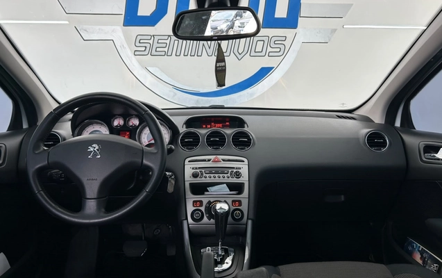 imagem-https://www.socarrao.com.br/sc-vehicle-images-prod/4391860/1792421239488-14_114417.jpg
