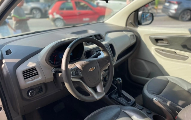 imagem-https://www.socarrao.com.br/sc-vehicle-images-prod/4391863/1792421341511-a0604516d07d4151a043572fa6e633a9_1787707598046.jpg