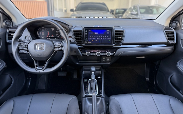 imagem-https://www.socarrao.com.br/sc-vehicle-images-prod/4391867/1792421479642-003_edff3f726d3a3b65a4efef7cbf2b4b00.jpg