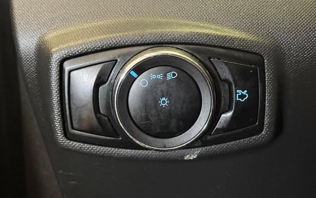 imagem-https://www.socarrao.com.br/sc-vehicle-images-prod/4391954/1792784267907-8573276_6_B_f75c7e27e0.jpeg