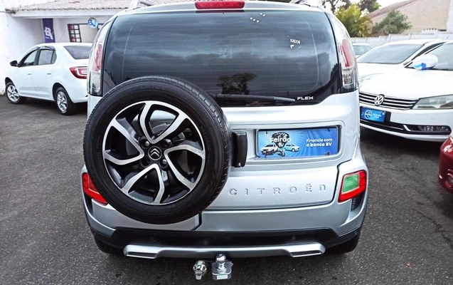 imagem-https://www.socarrao.com.br/sc-vehicle-images-prod/4391963/1792422332765-8568252_4_B_883099bac1.jpeg