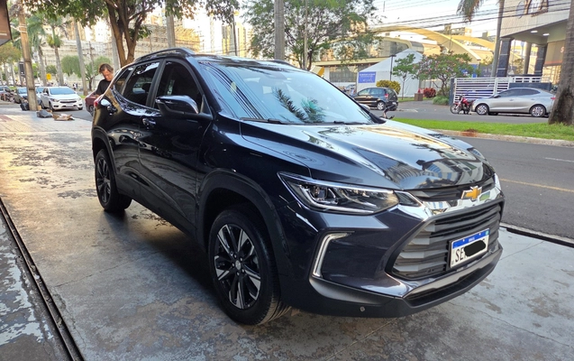 imagem-https://www.socarrao.com.br/sc-vehicle-images-prod/4391967/1792585072043-MTAwMDc3OTg2NC5qcGc.jpg
