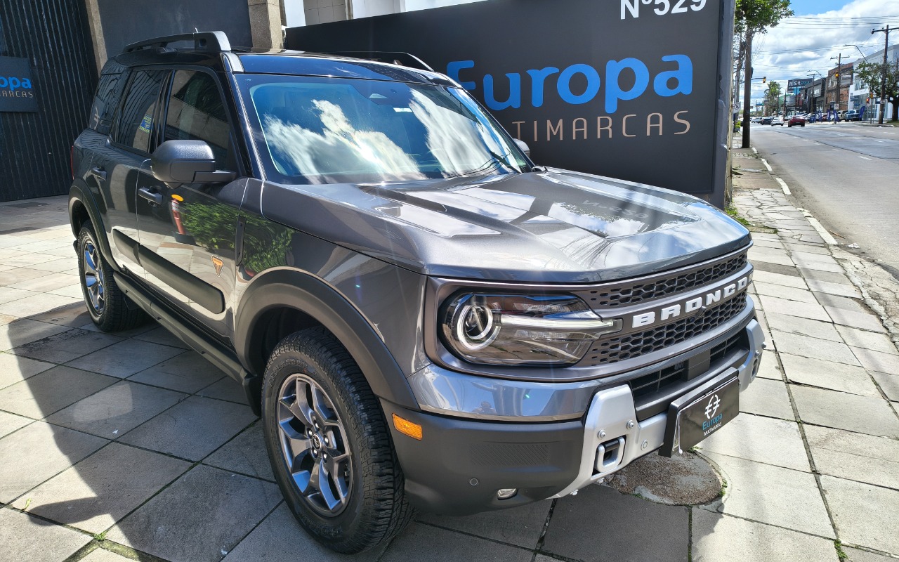Ford Bronco 2025 Cinza — foto 1 de 3