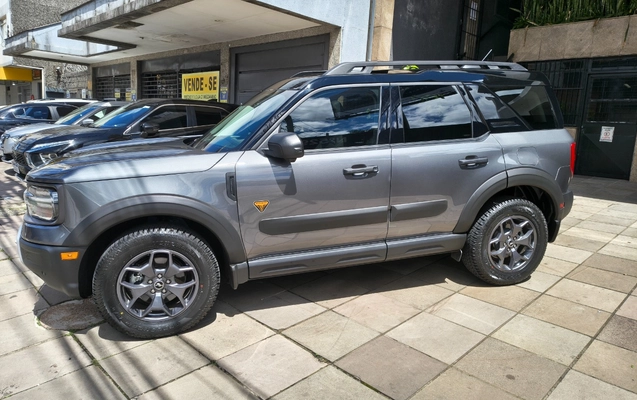 imagem-https://www.socarrao.com.br/sc-vehicle-images-prod/4391981/1792422488981-SU1HXzIwMjYxMDE3XzEwNTk0NDE1NV9IRFIuanBn.jpg