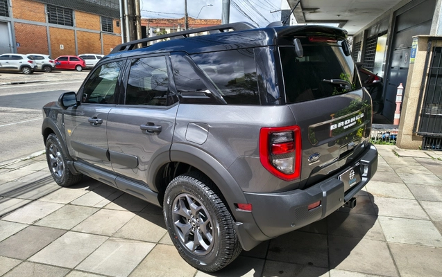 imagem-https://www.socarrao.com.br/sc-vehicle-images-prod/4391981/1792422489036-SU1HXzIwMjYxMDE3XzEwNTk1MTUwN19IRFIuanBn.jpg