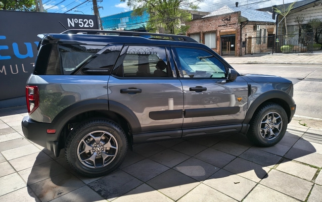 imagem-https://www.socarrao.com.br/sc-vehicle-images-prod/4391981/1792422489246-SU1HXzIwMjYxMDE3XzExMDAwODY2OV9IRFIuanBn.jpg