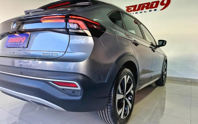 imagem-https://www.socarrao.com.br/sc-vehicle-images-prod/4392041/1792422907190-8337265_7_B_f7f5a39a01.jpeg