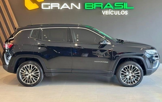 imagem-https://www.socarrao.com.br/sc-vehicle-images-prod/4392065/1792606965861-8583678_4_B_ab5a741d92.jpeg