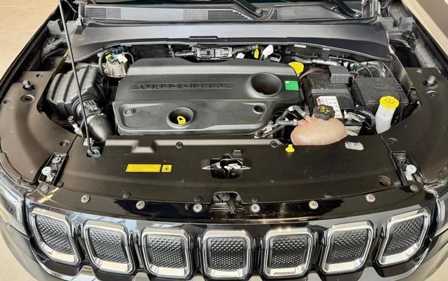 imagem-https://www.socarrao.com.br/sc-vehicle-images-prod/4392065/1792606965869-8583678_17_B_2d7d16f659.jpeg
